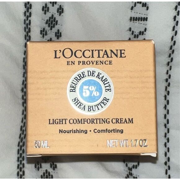 L'Occitane - Shea Light Comforting Face Cream - Picture 2 of 4